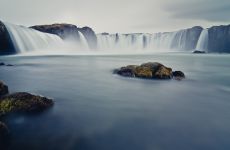 Langzeitbelichtung des Godafoss in Island - Wasserfall der Goetter
